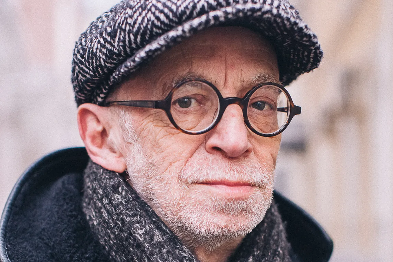 я тебя не люблю. берегите людей с которыми. тебе не до меня понимаю. поняла что я люблю быть одна. любящая женщина цитаты.