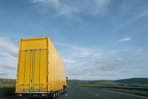 В Китае онлайн-магазин отправил покупательнице заказ спустя 10 лет назад после его оформления