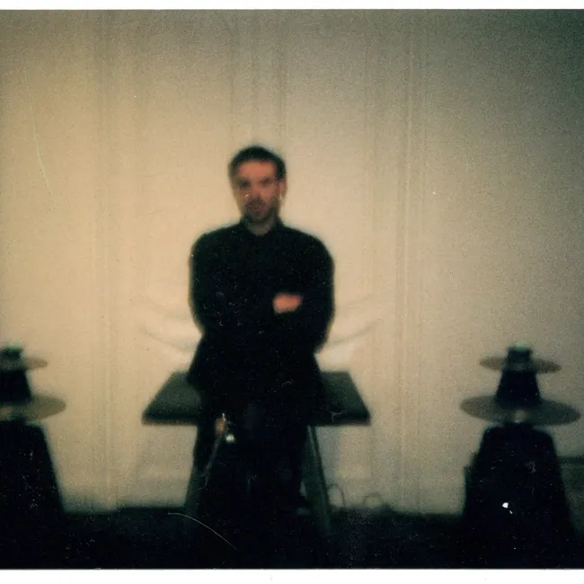 На темной стороне: Генри Леви о своем искусстве, аутсайдерах и тишине в галерее