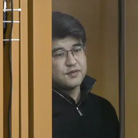 «Ты убивал ее восемь часов!»: в Казахстане экс-министра Куандыка Бишимбаева судят за жестокое убийство жены. Главное