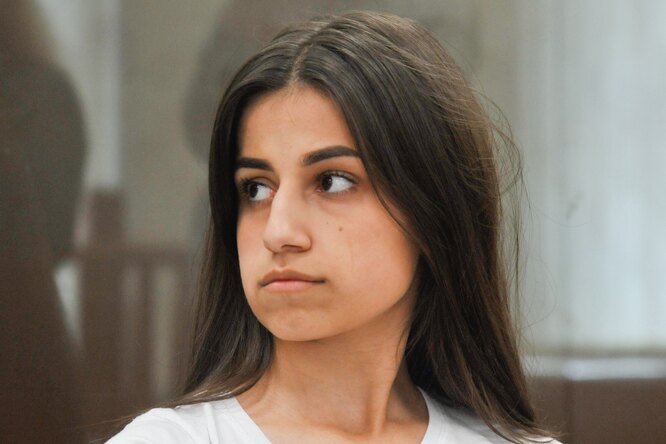 Экспертиза подтвердила, что сестры Хачатурян убили своего отца из-за его жестокого обращения с ними