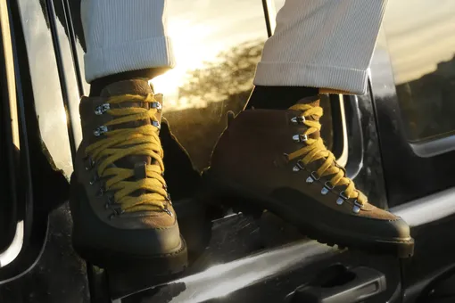 В путешествие и не только: Doucal's выпустили трекинговые ботинки — в самый раз для зимы