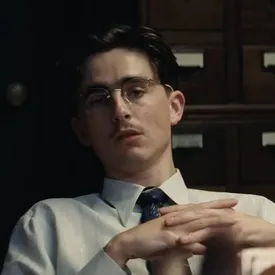 Тимоти Шаламе настоял на том, чтобы Кевин О'Лири действительно избил его в сцене «Марти Великолепный»