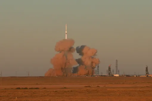 Россия впервые за 11 лет отправила к МКС новый модуль — «Науку». Его планировали запустить еще в 2007 году