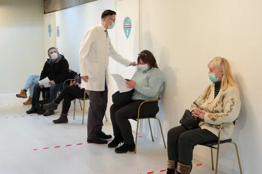 В России выявили 19 032 новых случая заражения коронавирусом