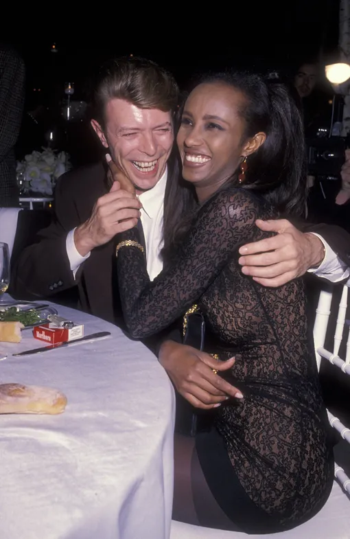 Дэвид Боуи и Иман на благотворительном гала-вечере Seventh on Sale в пользу фондов борьбы со СПИДом, 1990