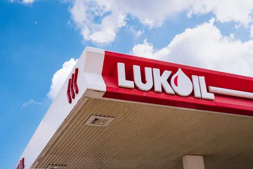 Бывший владелец Pornhub хочет купить международные активы «Лукойл»