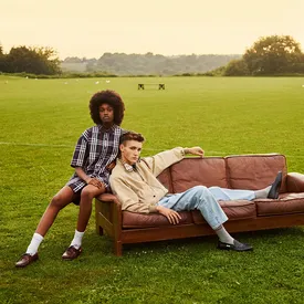 Совместная коллекция Гоши Рубчинского и Burberry поступила в продажу Совместная коллекция Гоши Рубчинского и Burberry поступила в продажу