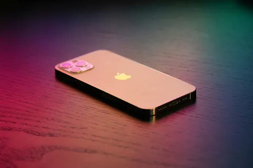 Bloomberg: Apple собирается внедрить функции ChatGPT в iPhone Bloomberg: Apple собирается внедрить функции ChatGPT в iPhone