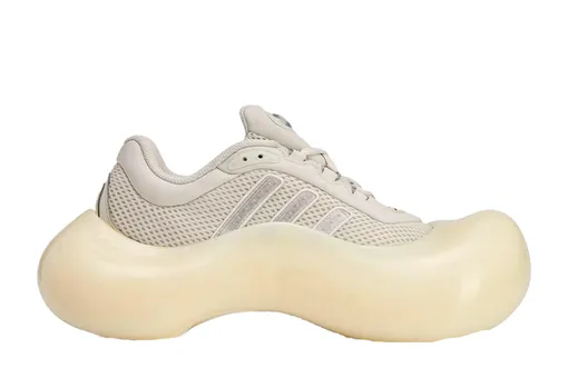 AVAVAV × adidas Moonrubber AVAVAV × adidas Moonrubber
