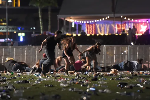 Семьи жертв массового убийства в Лас-Вегасе получат $800 миллионов
