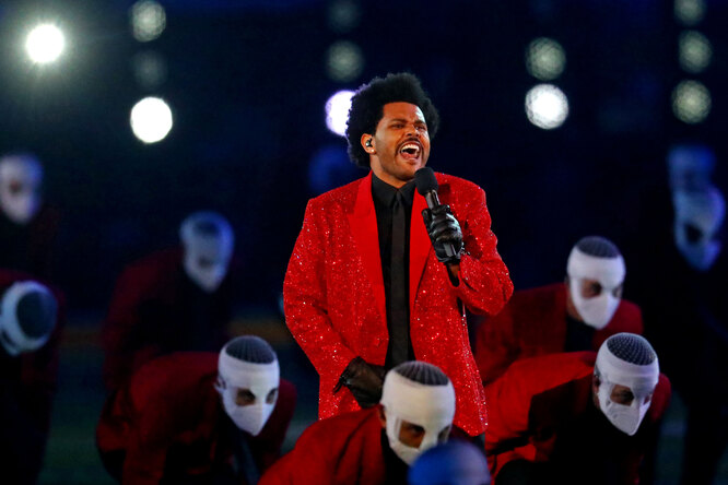 The Weeknd заработал $2 миллиона на коллекции песен и искусства в виде NFT