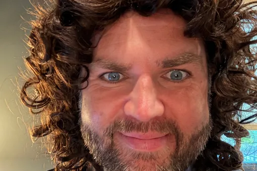 Вице-президент США Джей Ди Вэнс повторил мем с самим собой на Хэллоуин Вице-президент США Джей Ди Вэнс повторил мем с самим собой на Хэллоуин