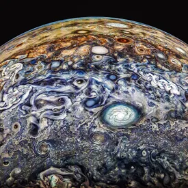 NASA опубликовало новые сверхчеткие фотографии Юпитера