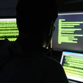 В США россиянина приговорили к 7 годам за взлом LinkedIn и Dropbox в 2012 году