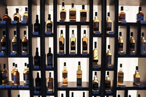 Минздрав поддержал предложение убрать алкоголь с витрин магазинов