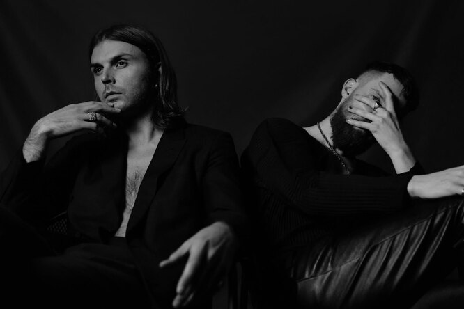 Hurts выпустили кинематографический клип на новый сингл Redemption Hurts выпустили кинематографический клип на новый сингл Redemption