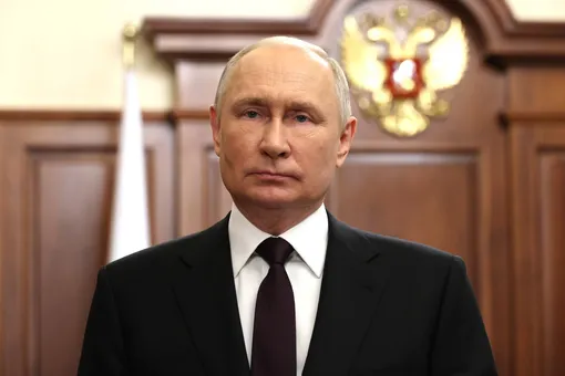Путин выразил соболезнования семьям погибших при крушении самолета Пригожина Путин выразил соболезнования семьям погибших при крушении самолета Пригожина