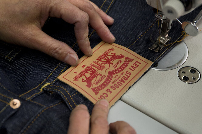 Levi's сократят использование воды в два раза к 2025 году Levi's сократят использование воды в два раза к 2025 году