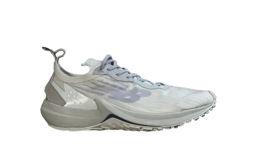 AURALEE x New Balance FuelCell Speedrift
AURALEE x New Balance FuelCell Speedrift