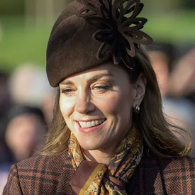 Кейт Миддлтон посетила рождественскую службу в образе, связанном с поворотным моментом в ее борьбе с раком