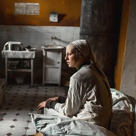 The New York Times включила фильмы «Дылда» Кантемира Балагова и «Гунда» Виктора Косаковского в десятку лучших картин года