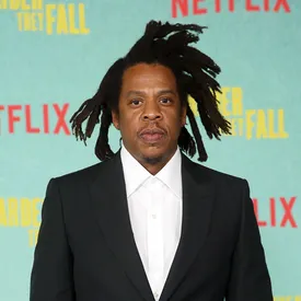 «Грядет истинная справедливость»: Jay-Z прокомментировал обвинения в изнасиловании 13-летней девочки «Грядет истинная справедливость»: Jay-Z прокомментировал обвинения в изнасиловании 13-летней девочки