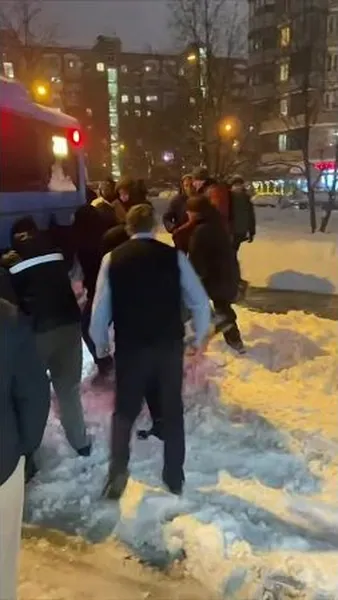 Смотреть Смотреть