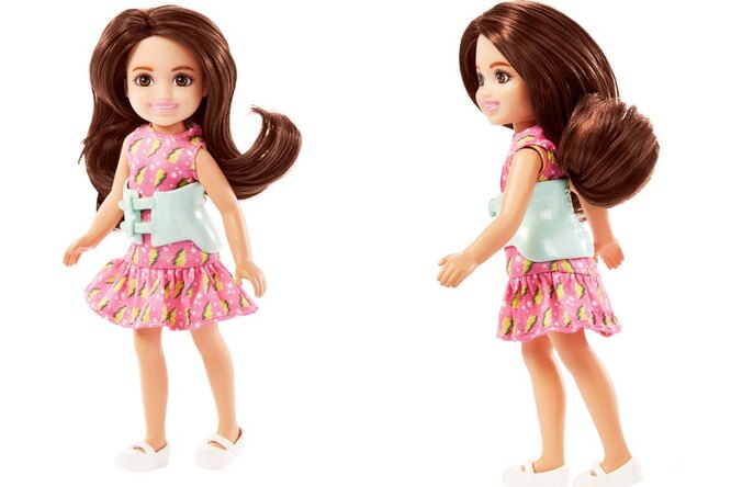 Производитель Barbie представил первую куклу со сколиозом Производитель Barbie представил первую куклу со сколиозом
