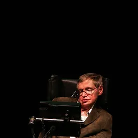 Умер физик Стивен Хокинг Умер физик Стивен Хокинг