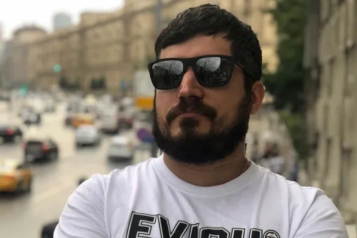 Пашу Техника арестовали на 13 суток из-за татуировок с нацистской символикой Пашу Техника арестовали на 13 суток из-за татуировок с нацистской символикой