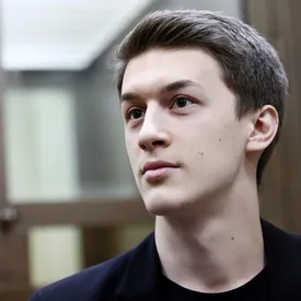 21-летний студент и блогер Егор Жуков выступил в суде с последним словом. Обвинение запросило для него 4 года колонии 21-летний студент и блогер Егор Жуков выступил в суде с последним словом. Обвинение запросило для него 4 года колонии