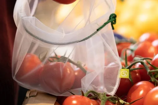 «Пятерочка» будет продавать многоразовые мешки для продуктов, чтобы стимулировать людей отказываться от пластиковых пакетов