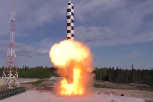 «Ведомости»: Россия начнет испытания новейшей ядерной ракеты в начале 2020 года