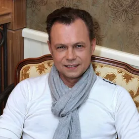Умер экс-солист группы «На-На» Владимир Левкин Умер экс-солист группы «На-На» Владимир Левкин