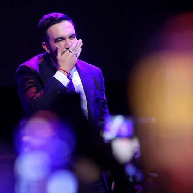 Минута внимания. Рэпер, тиктокер, активист и новый мэр Нью-Йорка: кто такой Зоран Мамдани