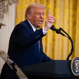 Трамп заявил, что представители США, России и Украины проведут встречу в Саудовской Аравии на следующей неделе