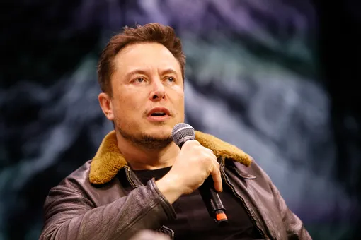 WSJ: Tesla проводит расследование из-за строительства «стеклянного дома» для Илона Маска