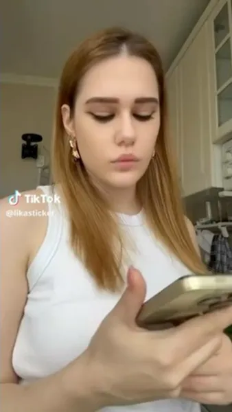Смотреть Смотреть