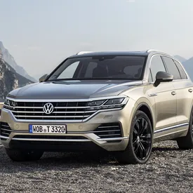 Volkswagen представил обновленный Touareg Volkswagen представил обновленный Touareg