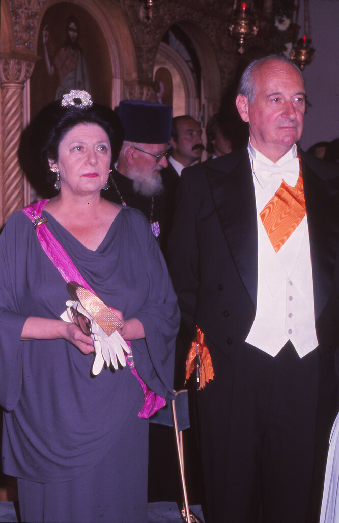 Великая княгиня Леонида Георгиевна, жена великого князя Владимира Кирилловича Романова, на свадьбе дочери Марии и принца Прусского Фердинанда, Мадрид, Испания, 22 сентября 1976 года.