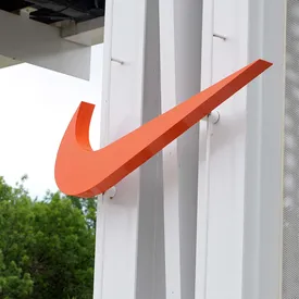 Nike обвинила New Balance и Skechers в использовании запатентованной технологии производства кроссовок Nike обвинила New Balance и Skechers в использовании запатентованной технологии производства кроссовок