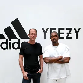 Adidas продал последнюю пару кроссовок Yeezy Adidas продал последнюю пару кроссовок Yeezy