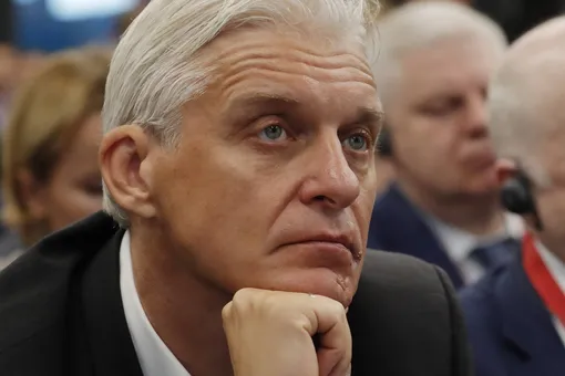 Олег Тиньков урегулировал спор с налоговиками в США. Он заплатит $506 миллионов Олег Тиньков урегулировал спор с налоговиками в США. Он заплатит $506 миллионов