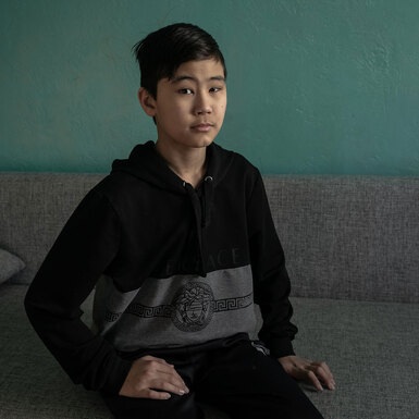 «Вы воспитываете будущего гея». История казахстанского мальчика Арулата Мухаметкали — юного мастера по маникюру, который заставил всех собой гордиться