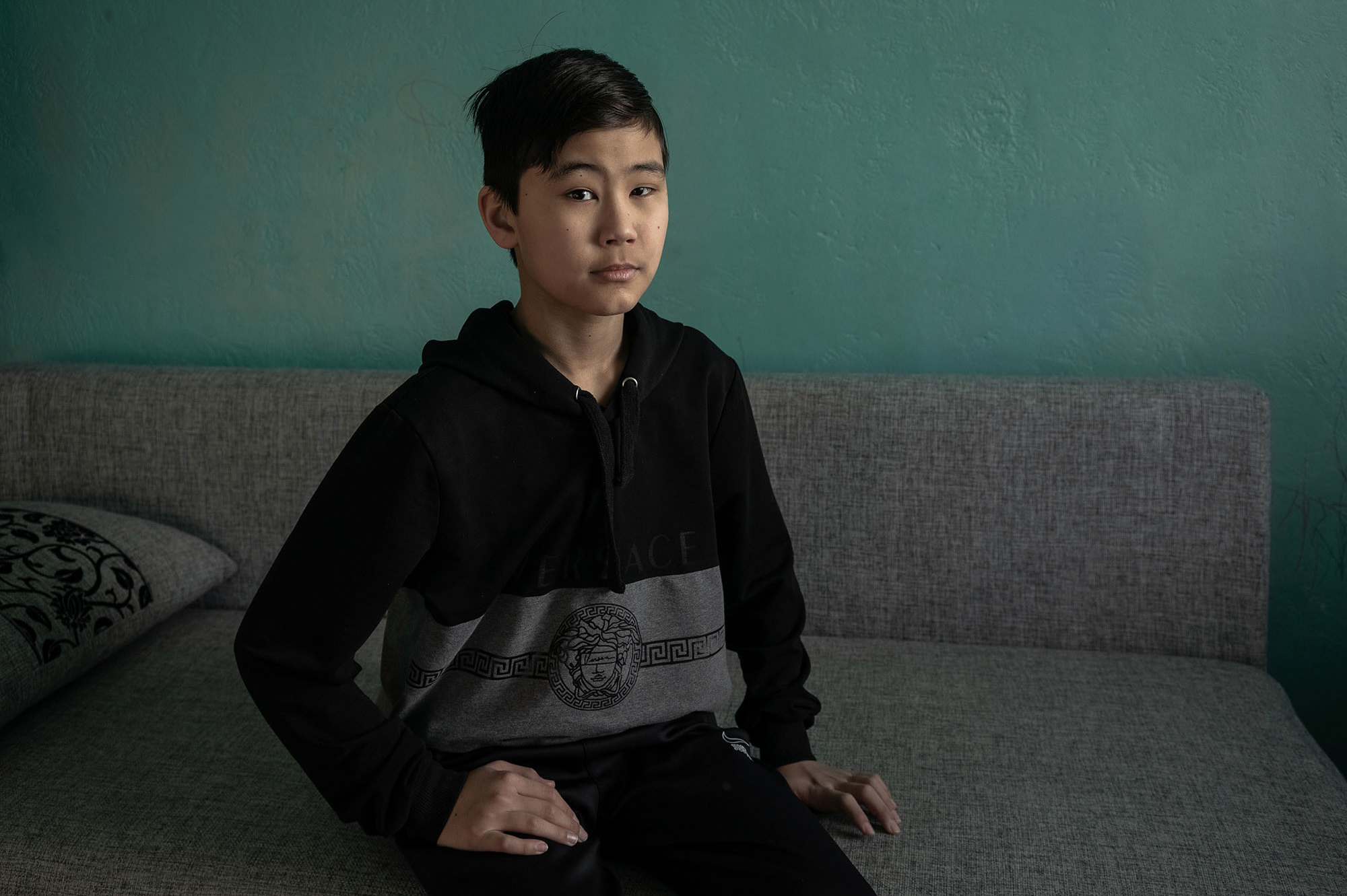 Казахстан пацаны. Казахстанский мальчик. Мальчик 14 лет. Пацан из Казахстана 11 лет. Казахские мальчики 10 лет.