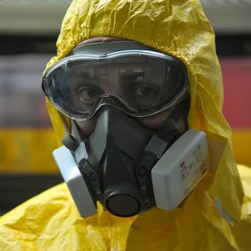 В России за сутки выявили 13 592 новых случая заражения коронавирусом