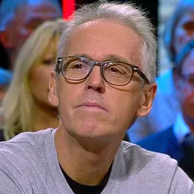 Умер медиаменеджер Дерк Сауэр