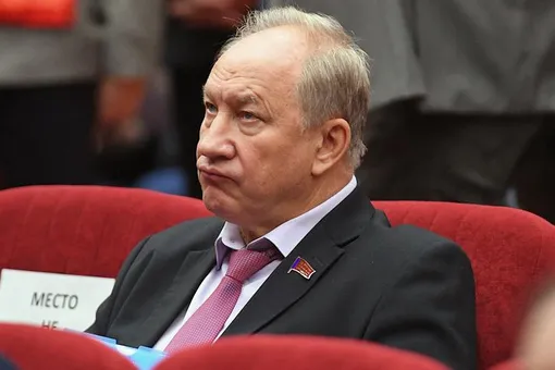 Госдума лишила Валерия Рашкина депутатской неприкосновенности из-за дела об убийстве лося