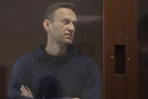 Суд в Москве принял иск Навального к Пескову